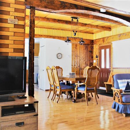 Chalet Riverain Crds Tremblant Lac Superieur Exterior photo